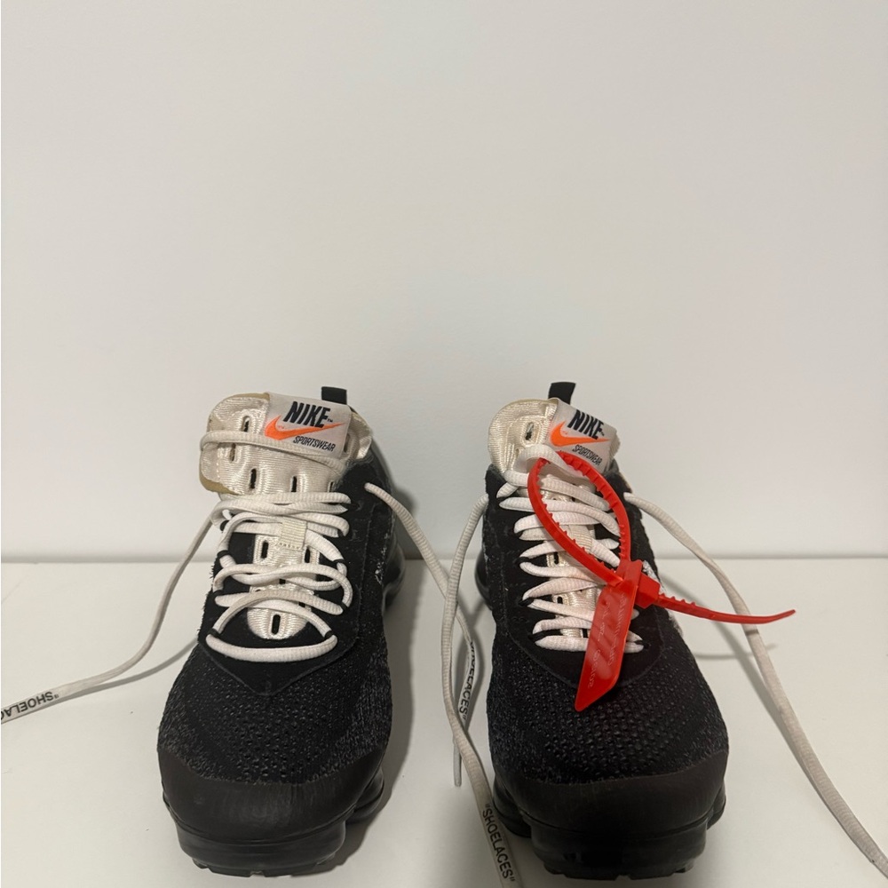 Nike off-white Black and White Sneakers with Red Accent